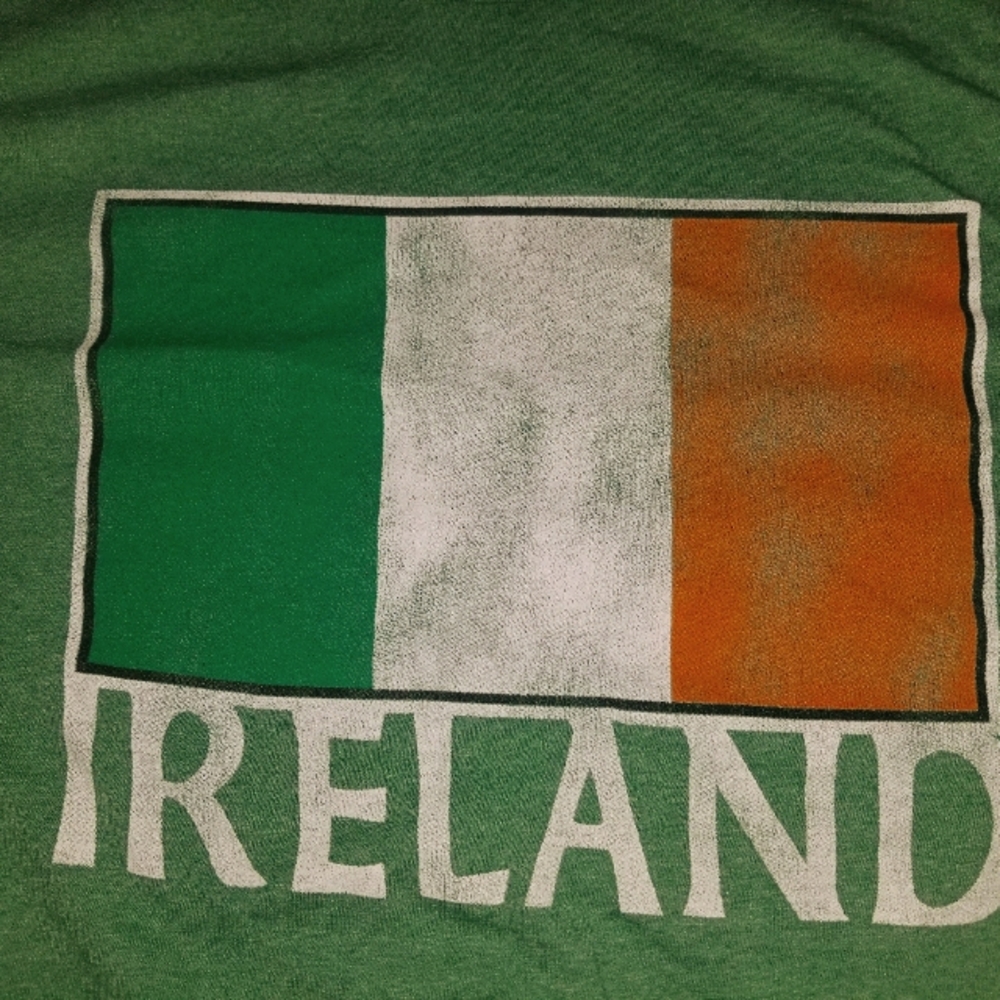 Authentic vintage 1990 IRELAND tshirt XL SINN FEIN